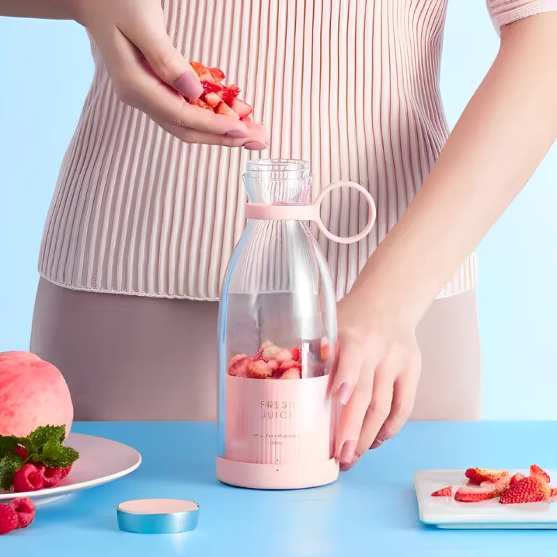 Garrafa Mini Liquidificador Elétrico Portátil 380mL Recarregável Prático Suco de Frutas Smoothie - ENVIO RÁPIDO